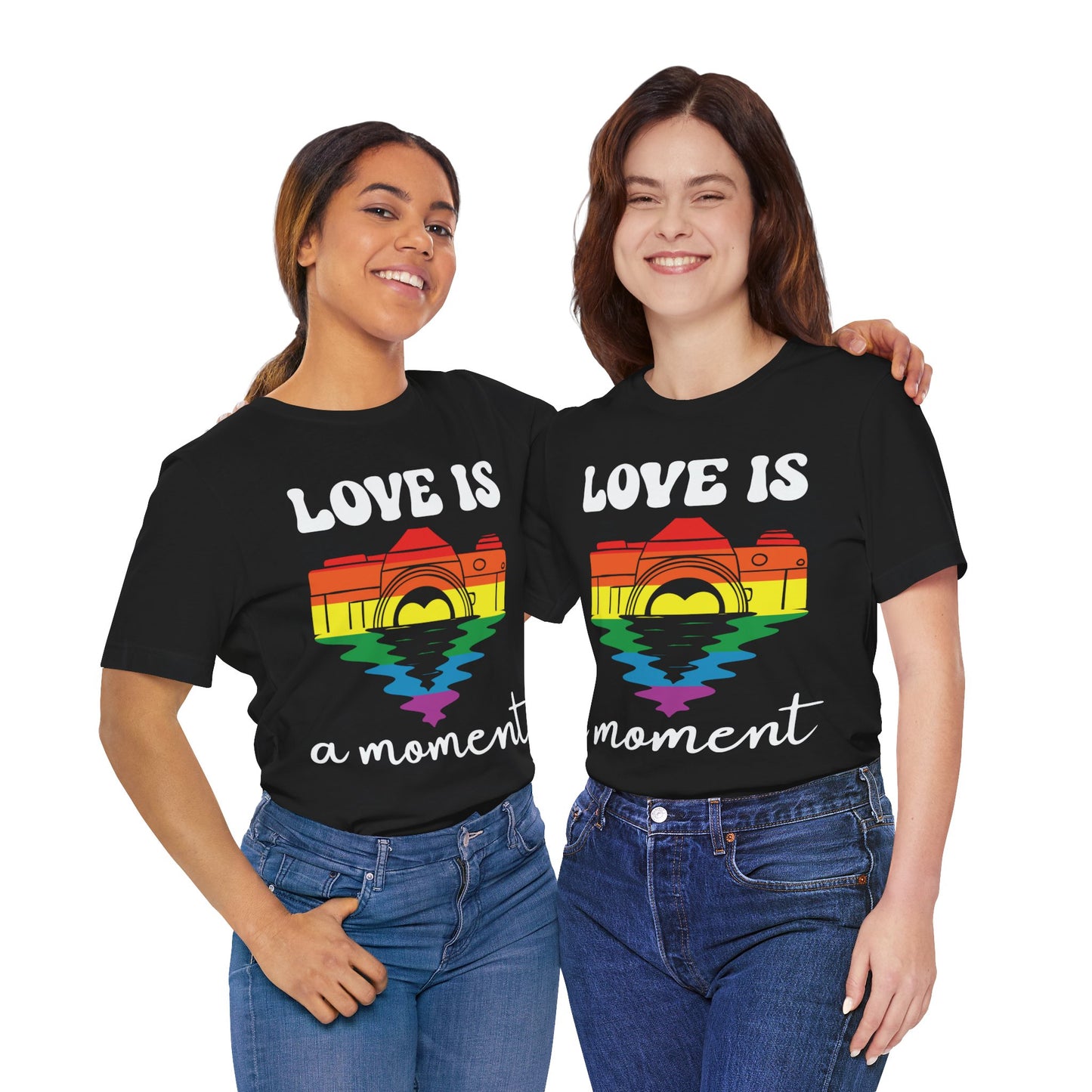 Love is a moment - Jersey Short Sleeve Tee