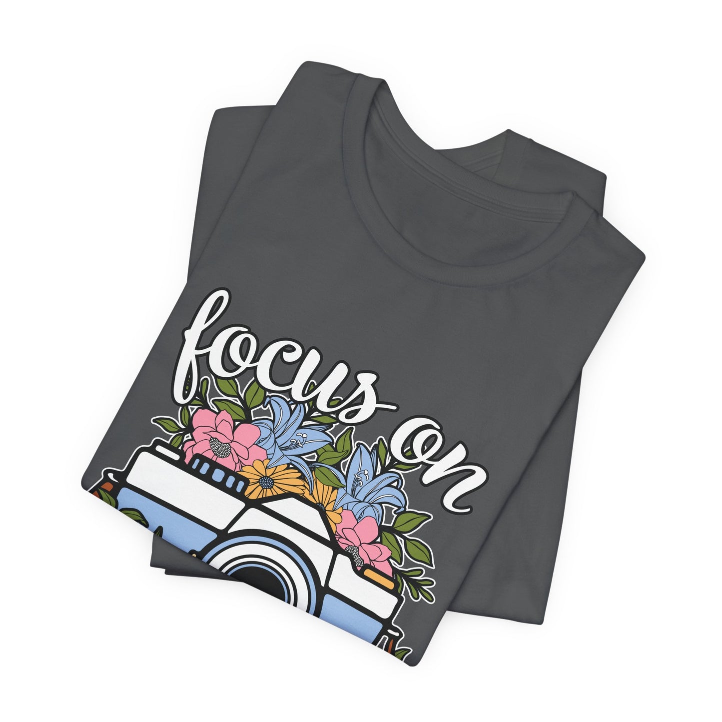 Focus on positivity - Camera  - Jersey Short Sleeve Tee | 3